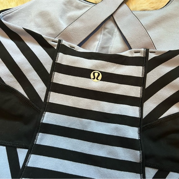 Sz 4 (fits 0 & 2) Lululemon Work It Out Lavender Black Striped Racerback Tank - Picture 3 of 7